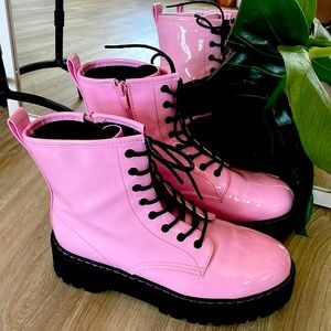 Steve Madden Bettyy Pink Patent Boots